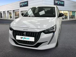 Blanco Usado 2023 Peugeot 208 Active Utilitario | 14.490 € (Precio justo)