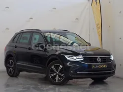 Negro Usado 2021 VW Tiguan Life SUV | 25.990 € (Buen precio)