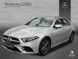Gris / plata Usado 2021 Mercedes A250 Berlina | 33.900 € (Un poco caro)