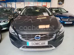 Gris / plata Usado 2018 Volvo V60 Kinetic Familiar | 13.500 € (Precio justo)