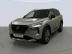 Gris plata Usado 2024 Nissan X-Trail Tekna SUV | 41.995 € (Caro)
