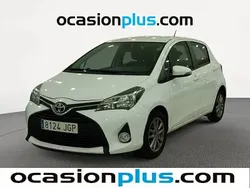 Blanco Usado 2015 Toyota Yaris Active Utilitario | 11.350 € (Precio justo)