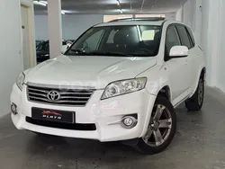 Blanco Usado 2011 Toyota RAV4 Executive SUV | 13.990 € (Buen precio)