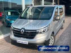 Gris / plata Usado 2023 Renault Trafic Equilibre Monovolumen | 29.990 € (Un poco caro)