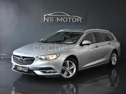 Gris / plata Usado 2018 Opel Insignia Excellence Familiar | 9900 € (Precio justo)