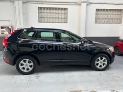 Negro Usado 2008 Volvo XC60 Momentum SUV | 10.900 € (Precio justo)