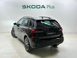 Negro Nuevo 2025 Skoda Kamiq Sport SUV | 24.900 € (Precio justo)