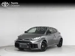 Gris Usado 2024 Toyota Yaris Utilitario | 49.490 €