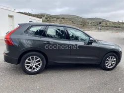 Marrón Usado 2017 Volvo XC60 Momentum SUV | 24.000 € (Caro)