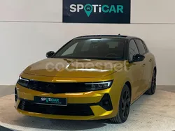 Amarillo Usado 2023 Opel Astra Berlina | 22.900 € (Un poco caro)