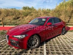 Rojo Usado 2017 Alfa Romeo Giulia Super Berlina | 15.390 € (Buen precio)