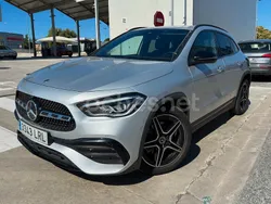 Gris / plata Usado 2021 Mercedes GLA200 SUV | 34.500 € (Precio justo)