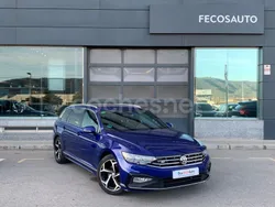 Azul Usado 2019 VW Passat R-line Familiar | 28.990 €