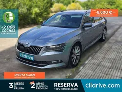 Gris Usado 2016 Skoda Superb LAURIN & KLEMENT Familiar | 18.190 € (Super precio)