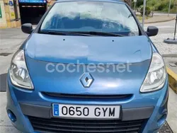 Azul Usado 2010 Renault Clio II Authentique Berlina | 3400 € (Buen precio)