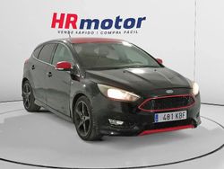 Negro Usado 2017 Ford Focus ST-Line Utilitario | 8920 € (Buen precio)