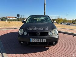 Negro Usado 2002 VW Polo Highline Berlina | 999 € (Super precio)