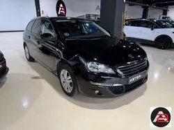 Negro Usado 2017 Peugeot 308 Allure Familiar | 8990 € (Precio justo)