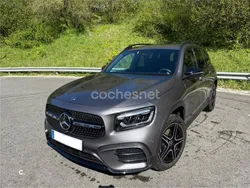 Gris / plata Usado 2024 Mercedes GLB200 SUV | 42.000 € (Super precio)