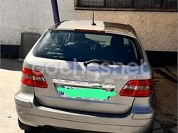 Gris / plata Usado 2006 Mercedes B180 Monovolumen | 5000 € (Buen precio)