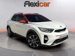 Blanco Usado 2018 Kia Stonic SUV | 14.090 € (Buen precio)