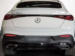 Blanco Usado 2024 Mercedes GLC300e Coupe | 84.900 €