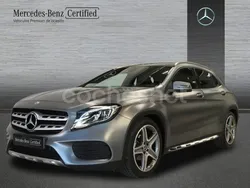 Gris / plata Usado 2018 Mercedes GLA200 SUV | 29.800 €