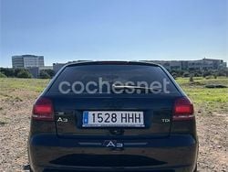 Negro Usado 2011 Audi A3 Attraction Berlina | 7500 € (Precio justo)