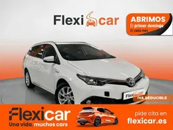 Blanco Usado 2019 Toyota Auris Hybrid Active Familiar | 16.790 € (Un poco caro)