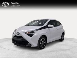 Blanco Usado 2021 Toyota Aygo X-play Utilitario | 13.900 € (Un poco caro)