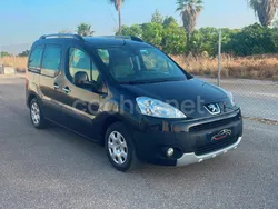 Negro Usado 2012 Peugeot Partner Tepee Active Monovolumen | 7999 € (Precio justo)
