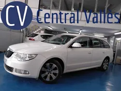 Blanco Usado 2011 Skoda Superb Familiar | 7900 € (Caro)