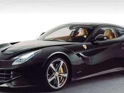 Negro Usado 2015 Ferrari F12 Coupe | 265.900 €