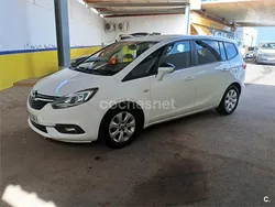 Blanco Usado 2018 Opel Zafira Family Monovolumen | 8999 € (Super precio)
