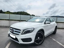 Blanco Usado 2016 Mercedes GLA220 AMG line SUV | 15.990 € (Buen precio)