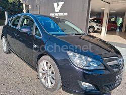 Marrón Usado 2010 Opel Astra Cosmo Berlina | 7490 € (Un poco caro)