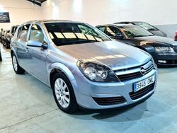 Azul Usado 2005 Opel Astra Essentia Berlina | 3500 € (Precio justo)