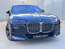 Azul Usado 2022 BMW i7 M Sport Berlina | 85.900 €
