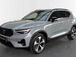 Gris Usado 2024 Volvo XC40 Plus SUV | 38.500 € (Precio justo)