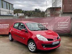 Rojo Usado 2008 Renault Clio II Authentique Berlina | 6500 € (Caro)