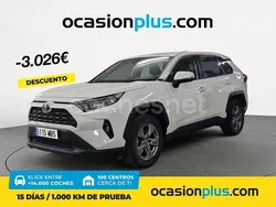 Blanco Usado 2022 Toyota RAV4 Hybrid Business Edition SUV | 33.290 € (Precio justo)