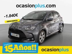 Blanco Usado 2024 Toyota Yaris Hybrid Active Berlina | 20.250 € (Precio justo)