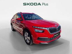 Rojo Usado 2022 Skoda Kamiq Active SUV | 15.990 € (Precio justo)