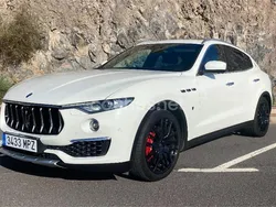 Negro Usado 2016 Maserati Levante SUV | 55.000 € (Caro)