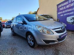 Gris / plata Usado 2007 Opel Corsa Cosmo Berlina | 3490 € (Precio justo)