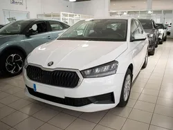 Blanco Usado 2022 Skoda Fabia Active Berlina | 14.000 € (Precio justo)