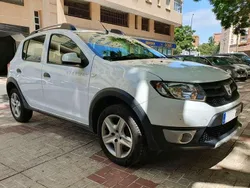 Blanco Usado 2014 Dacia Sandero Stepway Utilitario | 6399 € (Precio justo)