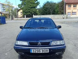 Azul Usado 2001 Citroën Xantia Familiar | 2000 €