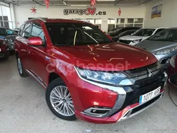 Granate Usado 2018 Mitsubishi Outlander P-HEV SUV | 18.900 € (Precio justo)