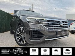 Gris / plata Usado 2020 VW Touareg R-line SUV | 40.990 € (Un poco caro)